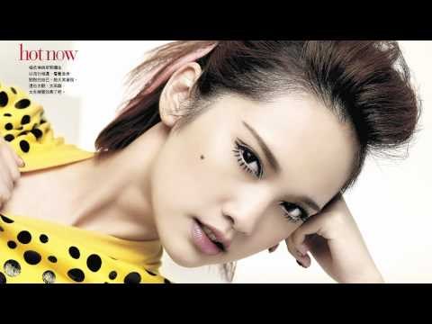 楊丞琳演繹LV草間彌生系列│ 201207 封面人物│VOGUE NOW