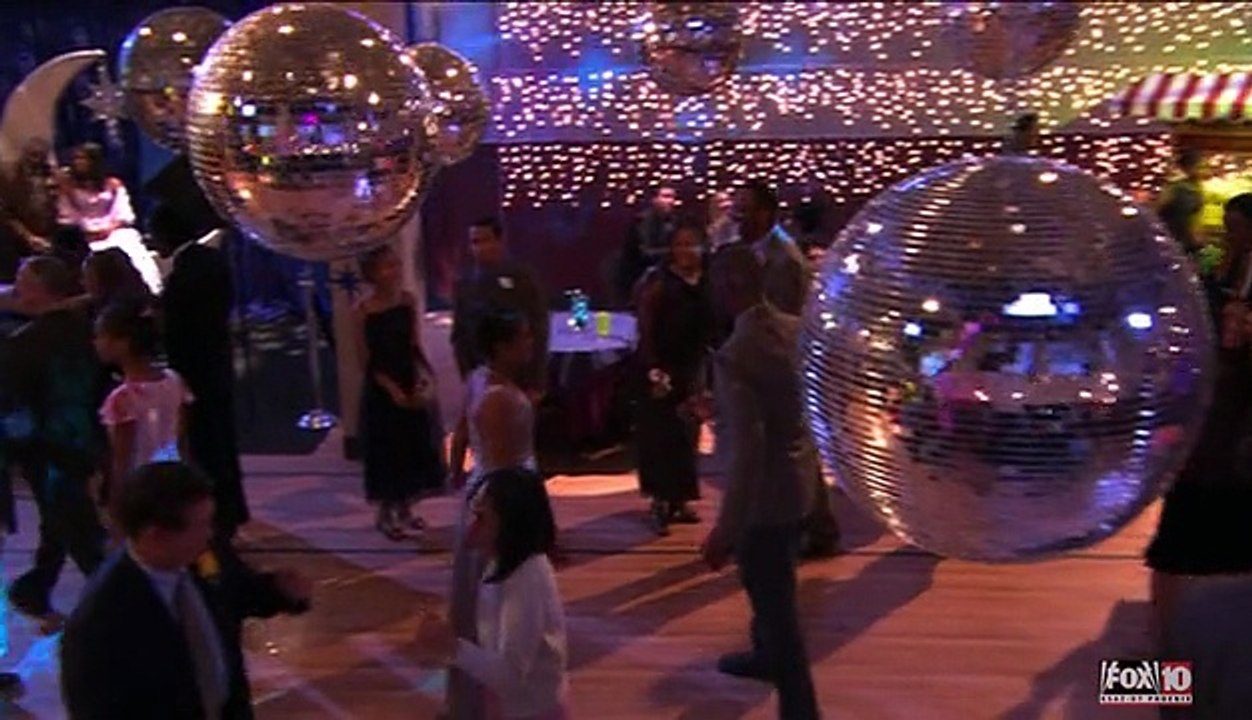 The Bernie Mac Show s02e06 Berine Mac Dance Party_