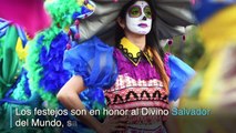 El Salvador: colorido desfile marca inicio de fiestas patronales