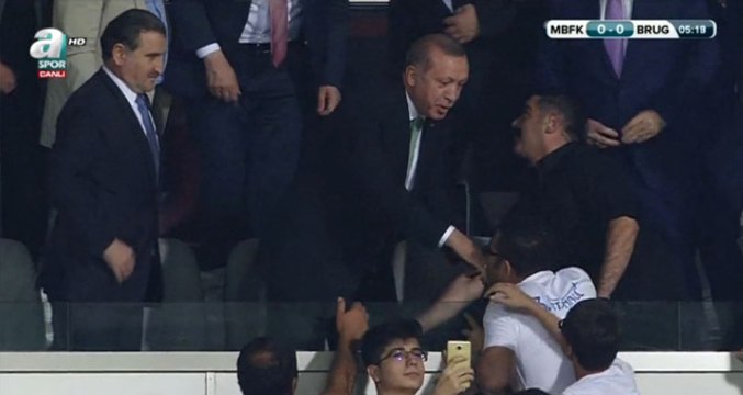 Cumhurbaşkanı Erdoğan, Başakşehir-C. Brugge Maçını İzlemeye Geldi