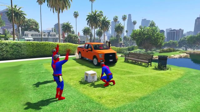 Şimşek McQueen ve Örümcek Adam Pickup İle Eşya Taşıyor (Çizgi Film Tadında Türkçe Dublaj)