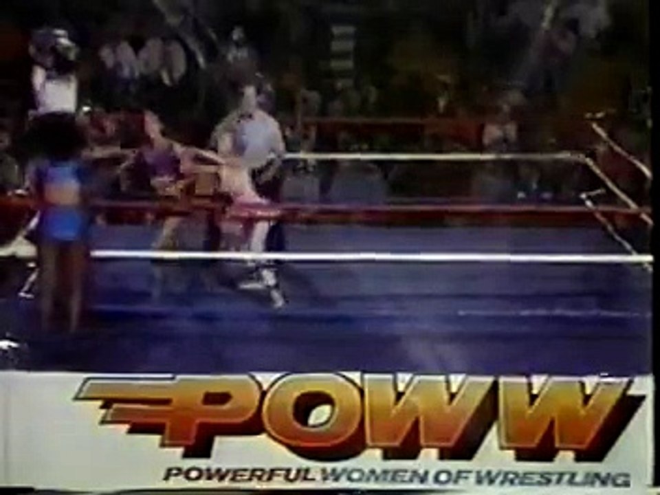 POWW Wrestling: Essence & Passion vs. Coal Miners Daughter & Pocohontas