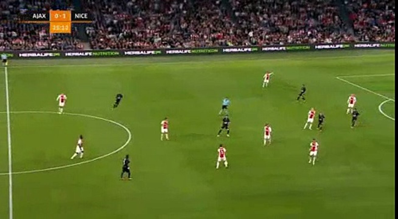 Donny van de Beek Goal HD - Ajax (Ned)	1-1	Nice (Fra) 02.08.2017