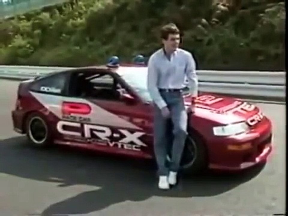 Ayrton Senna Mostra Como se Pilota um Honda Civic em Suzuka