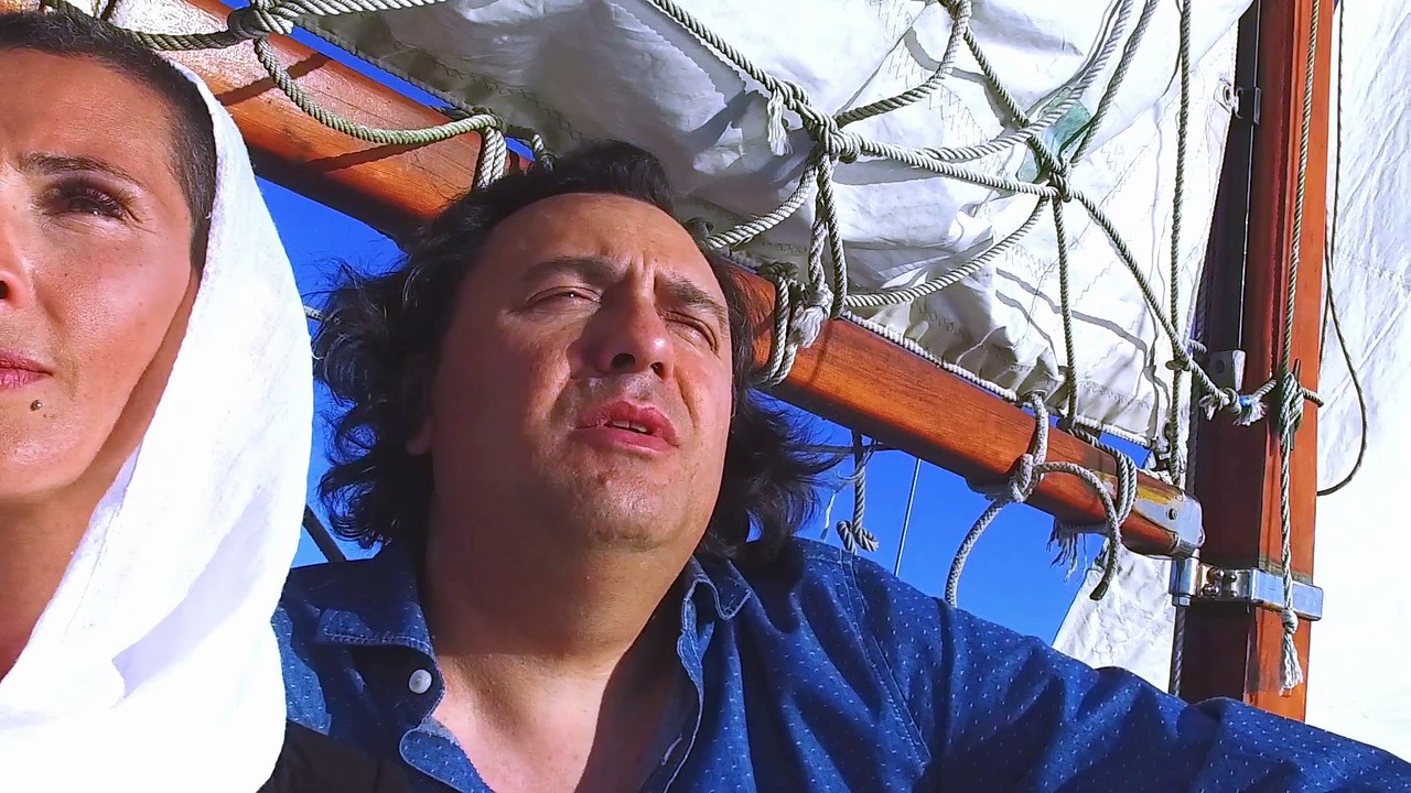 D'ALMA - Falo de ti às pedras da estradas " Soneto de Florbela Espanca"