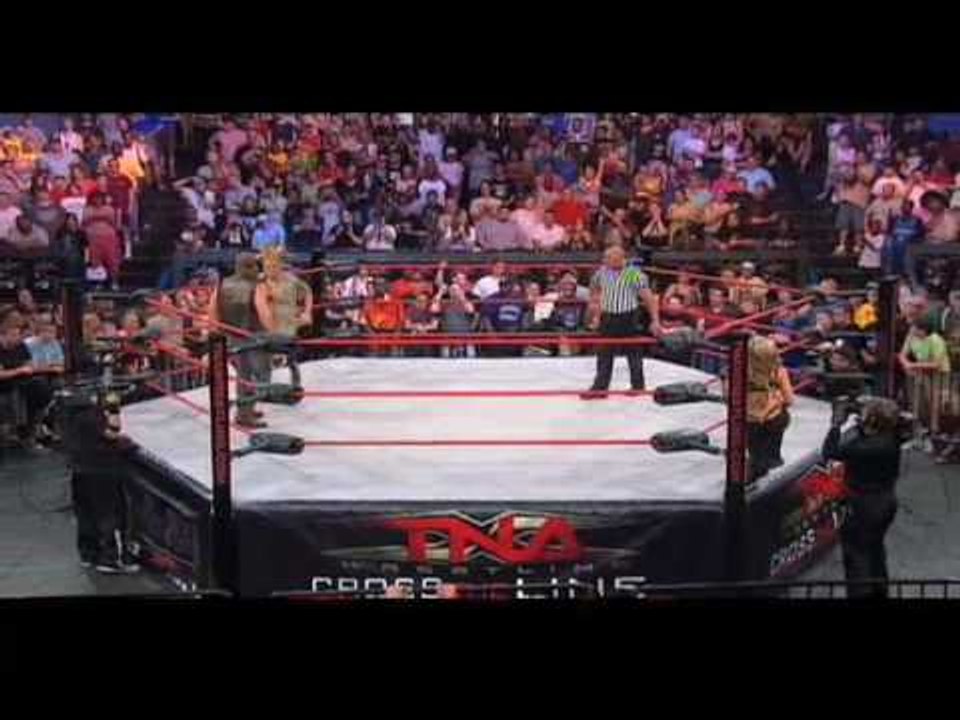 TNA En Espanol Con Willie Urbina