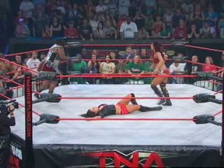 Tara vs. Alissa Flash From iMPACT!