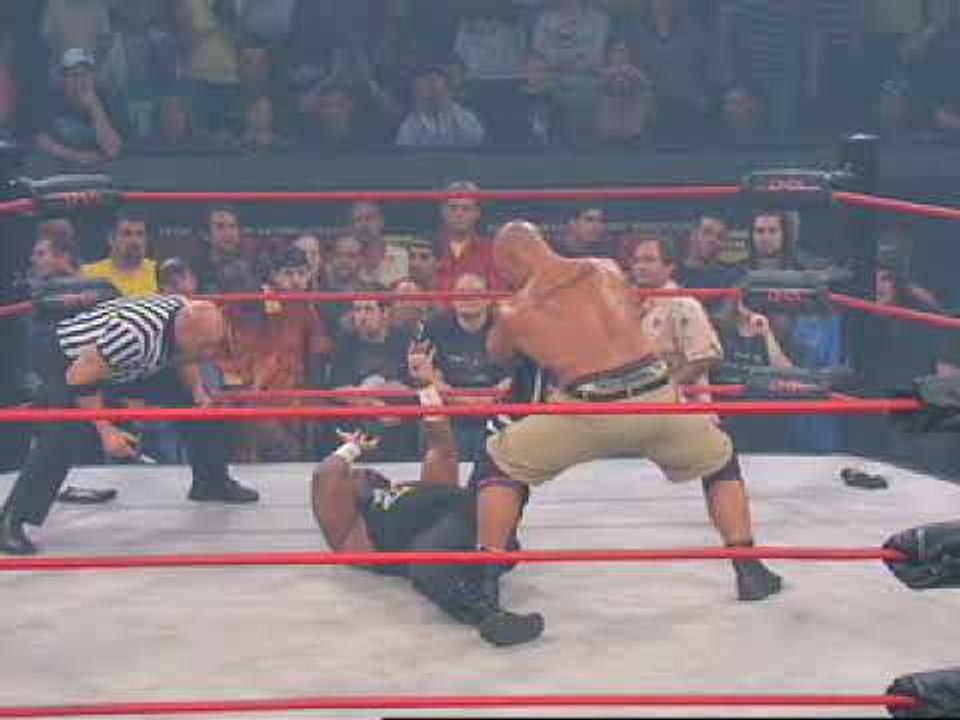 Morgan & Hernandez vs. Team 3D From iMPACT!