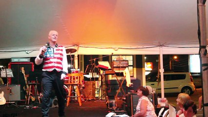Chris Drummond sings 'Frankfurt Special' Elvis Week 2014 video