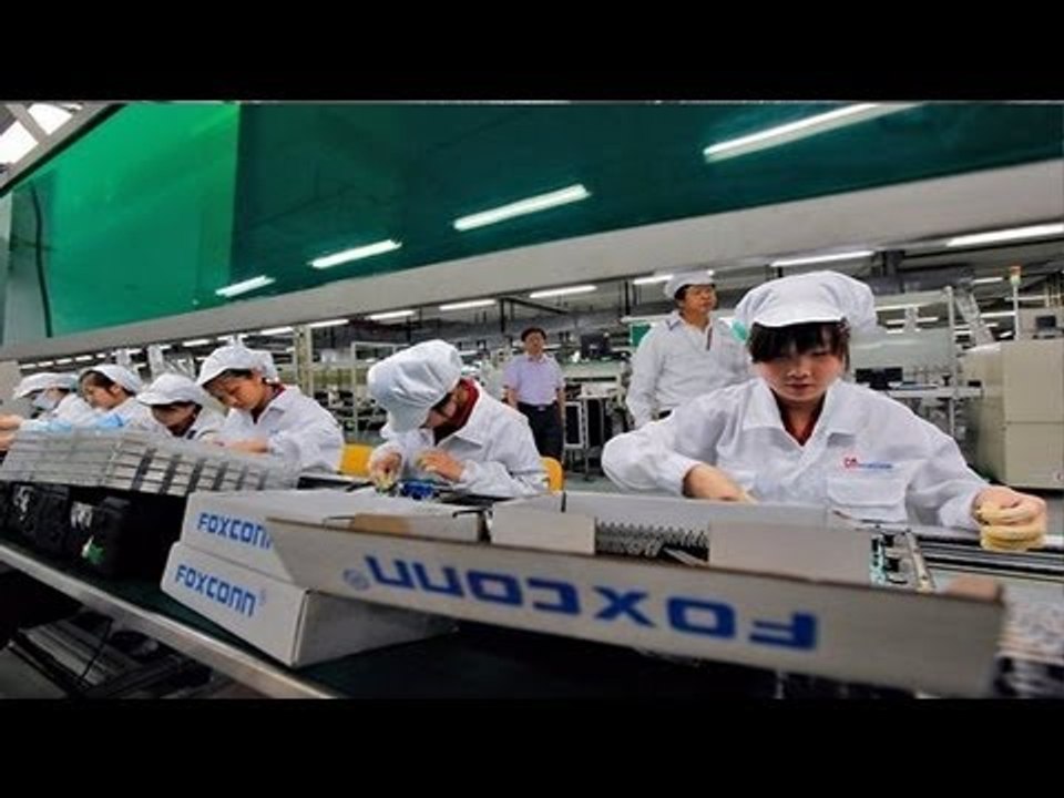 Foxconn to replace workers with 1 million robots