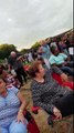 Ce couple de grand-parents danse comme des fous !!