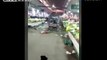 Un chariot fou détruit un supermarché en Chine !
