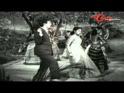 Bhale Ammayilu | Chaka Chaka Song | NTR | Savitri | Telugu Old Songs