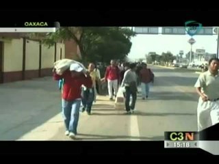 Maestros de Oaxaca reanudan paro de labores