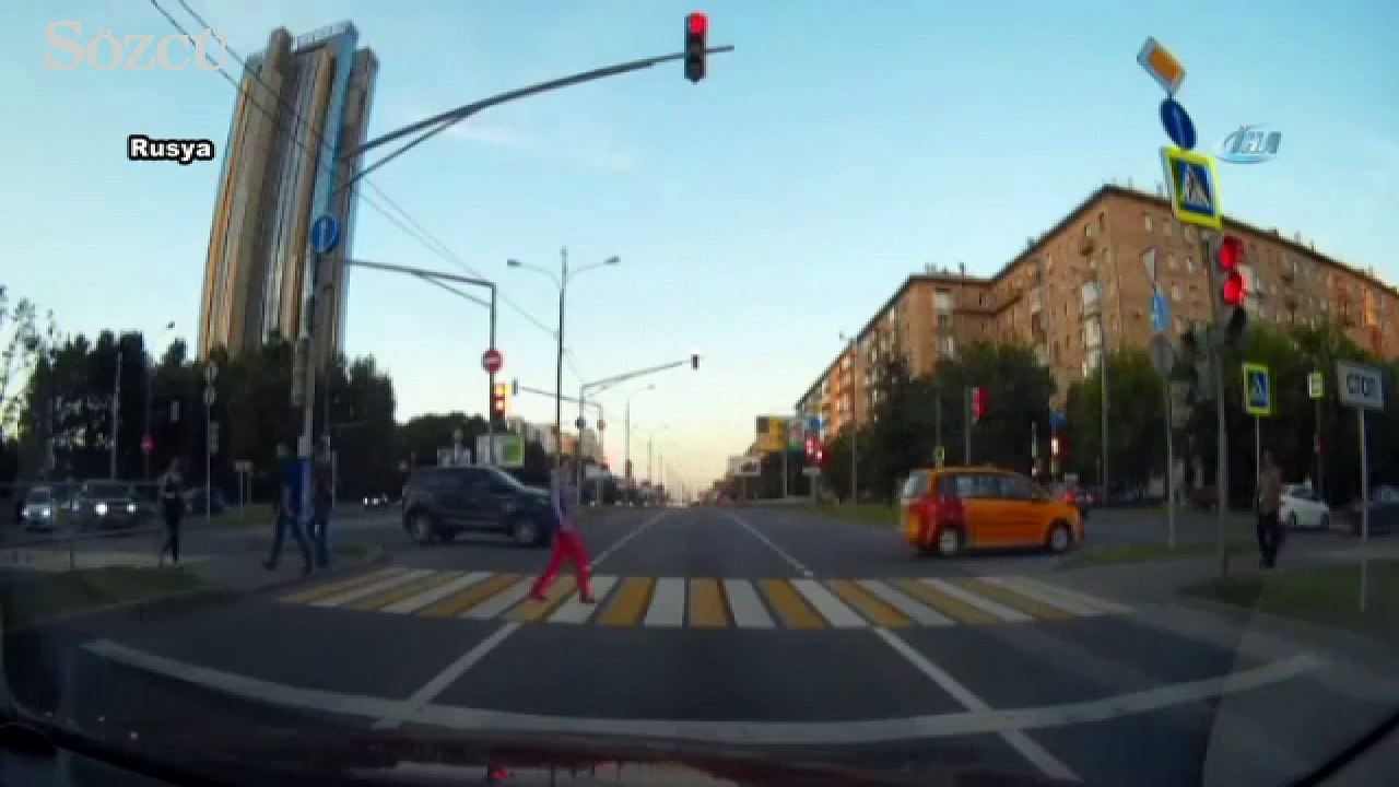 Trafik ışıklarında yaşanan arıza sonucu korkunç...