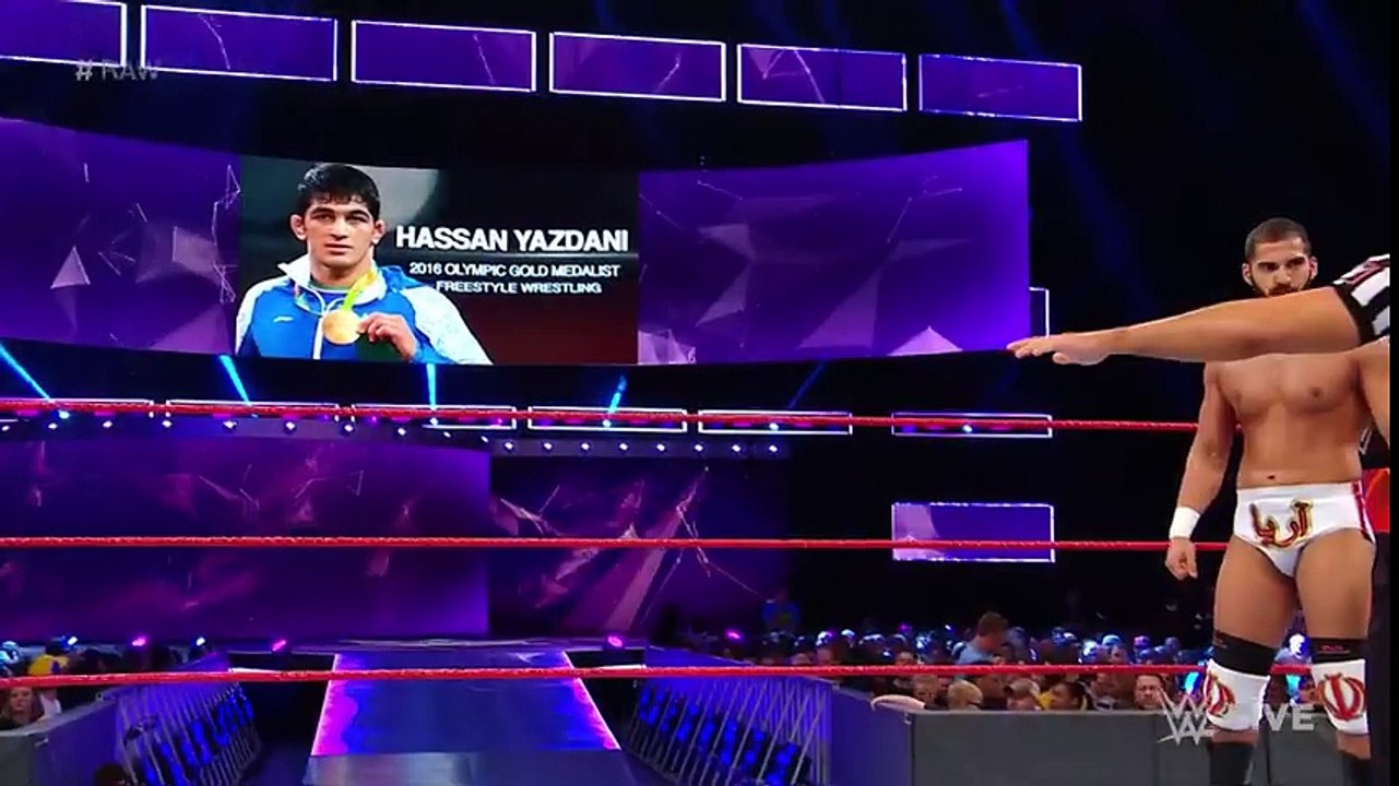 Akira Tozawa vs. Ariya Daivari  Raw, July 17, 2017