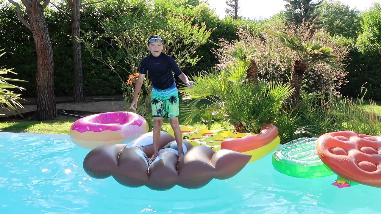 Swan Et Neo 24 Heures Dans La Piscine