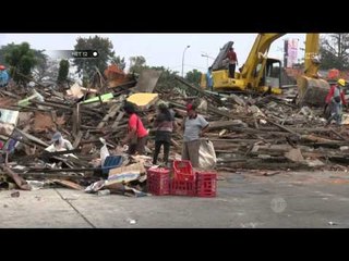 Revitalisasi Terminal Depok Penertiban PKL Ricuh - NET12