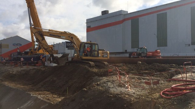 Mise en place des pieux sur le quai de la Prise d'Eau