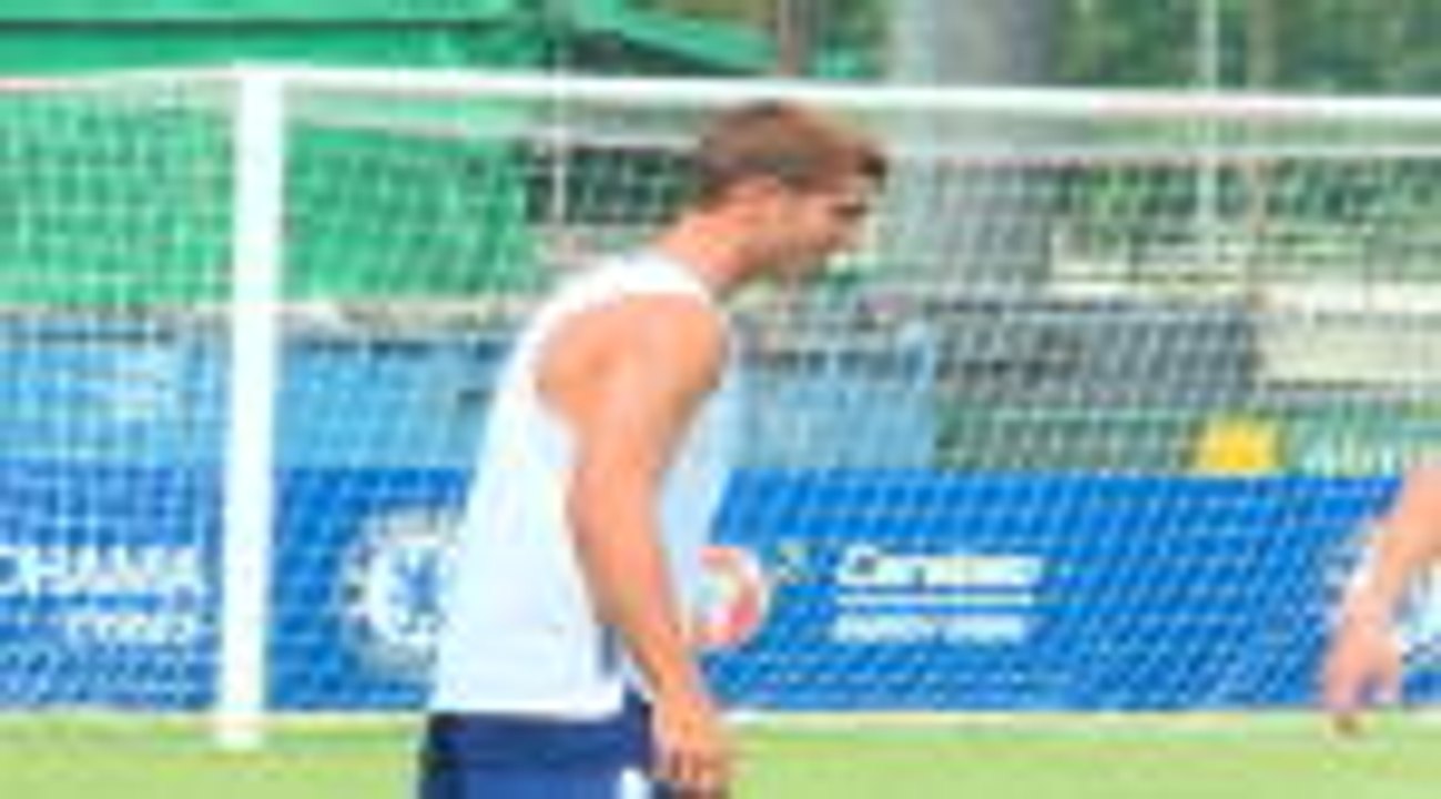 Morata's less of a goalscorer than Costa, but Chelsea will challenge for title - Wenger