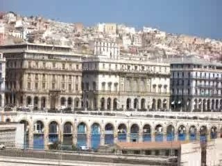 Port d'alger au retour