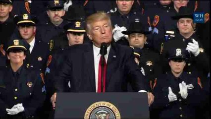 Trump culpa al Congreso de las "muy peligrosas" relaciones con Rusia