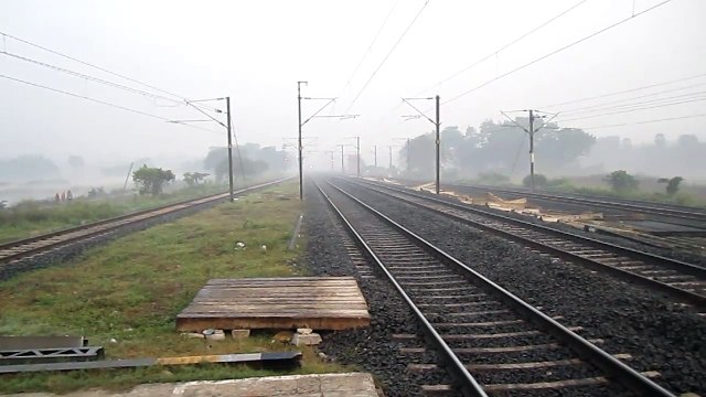 SRC WAP-4 22504 leading Hatia-Howrah Express