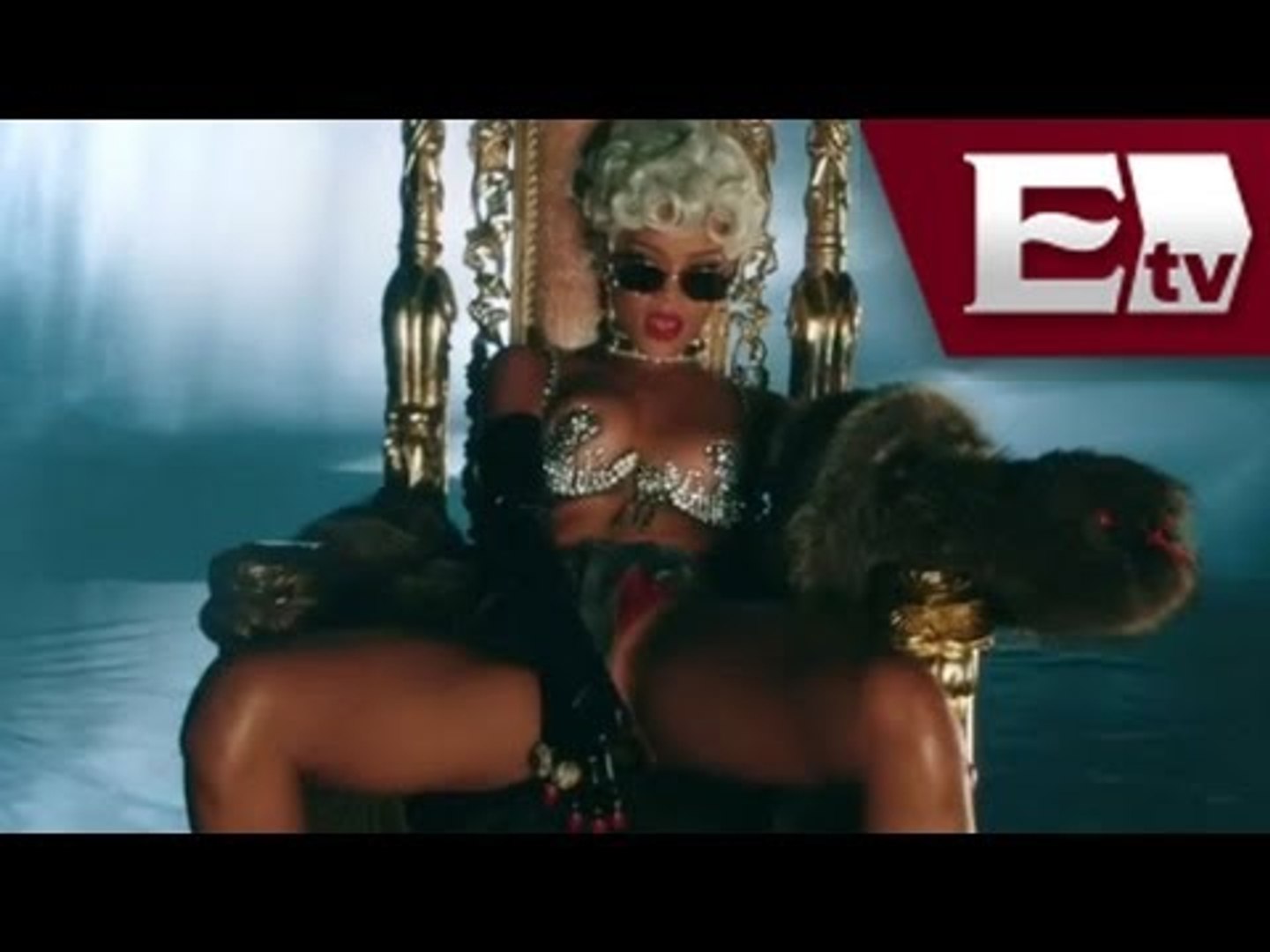 ⁣Rihanna estrena video sensual  / Función con Adrián Ruíz