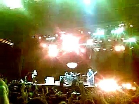 Muse - Stockholm Syndrome, Dubai Desert Rock Festival, UAE, 3/8/2008