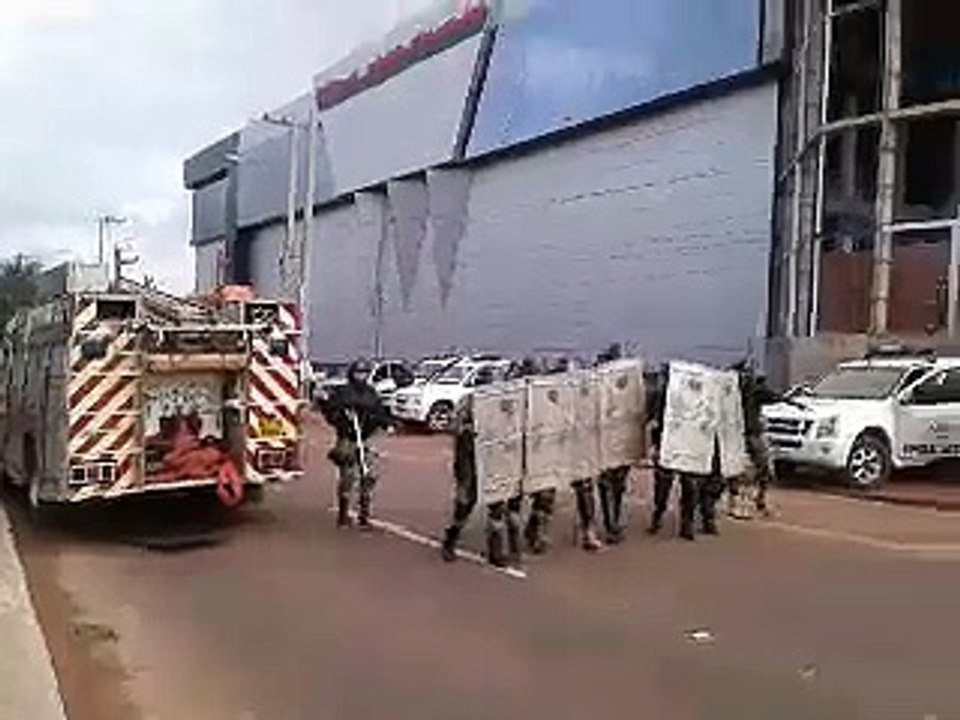 Sintechos se enfrentaron con policías en Salto del Guairá