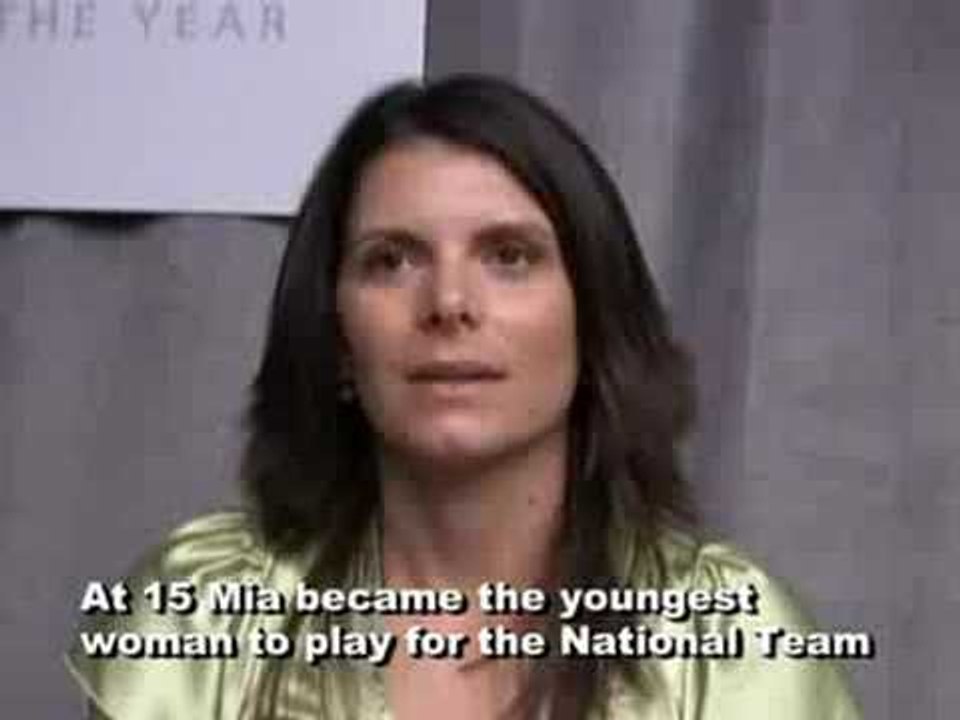 Mia Hamm - Soccer Legend