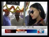VEENA MALLIK DISTRIBUTED TICKETS OF HER MOVIE SILK