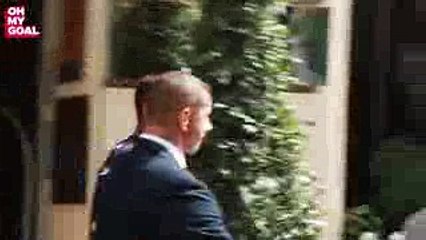 Neymar au PSG   Antero Henrique et Dani Alves sortent dut Royal Monceau_low