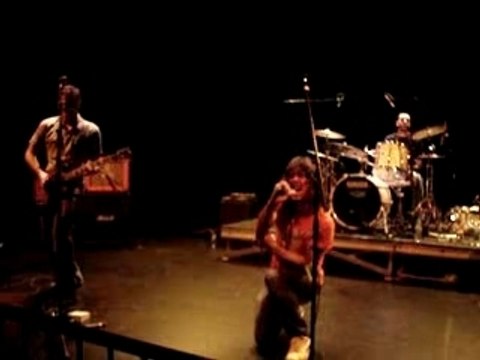 Les Dentelles Nerveuses II