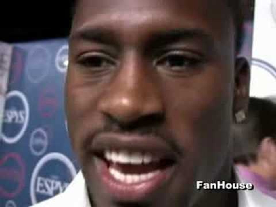 Vernon Davis - San Francisco 49ers Tight End