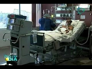 Sufre infarto y le transplantan corazón artificial para sobrevivir