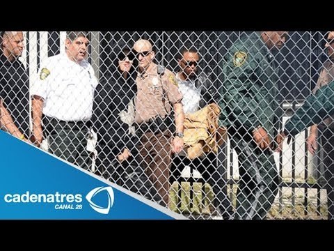Momento justo en que Justin Bieber ingresa a la cárcel / Justin Bieber enters prison