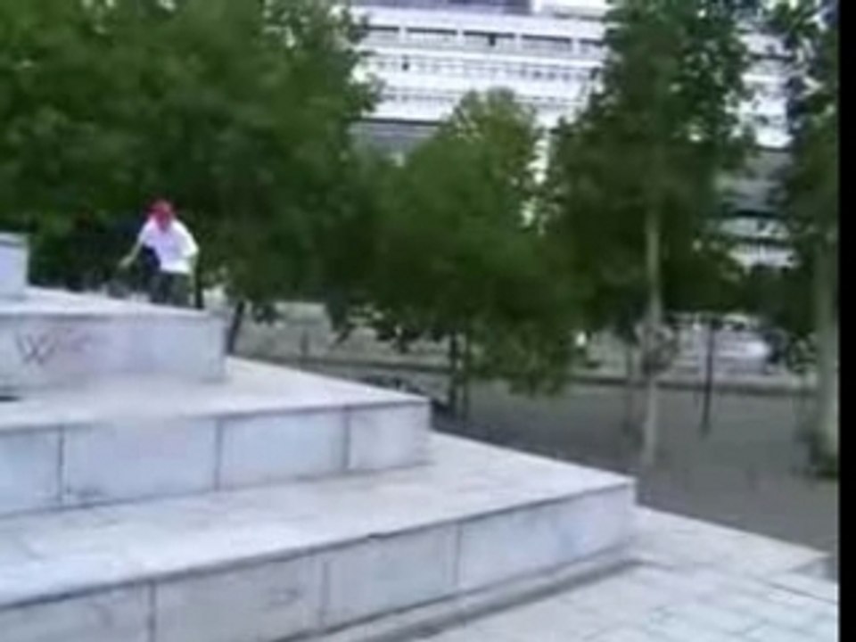 Paris et lyon footage