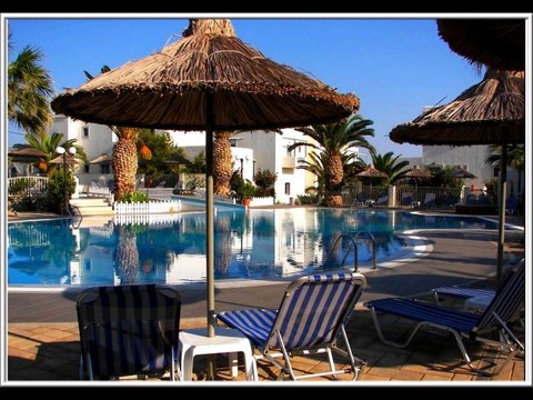 ELVIS PRESLEY ALIVE Pictures + SERMON INEDIT POSTED BY SKUTNIK MICHEL