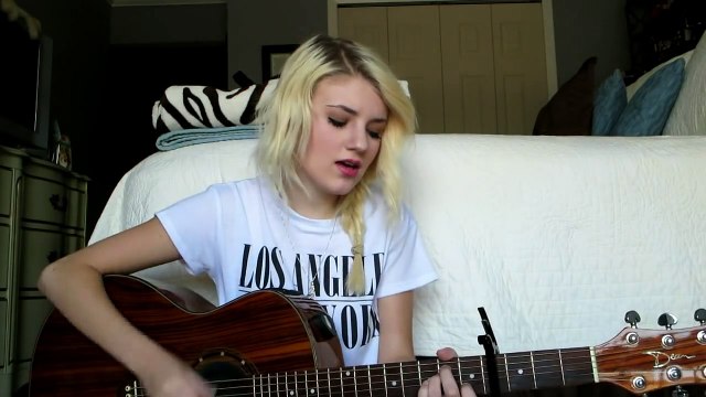 She Looks So Perfect - 5 Seconds of Summer (Cover)