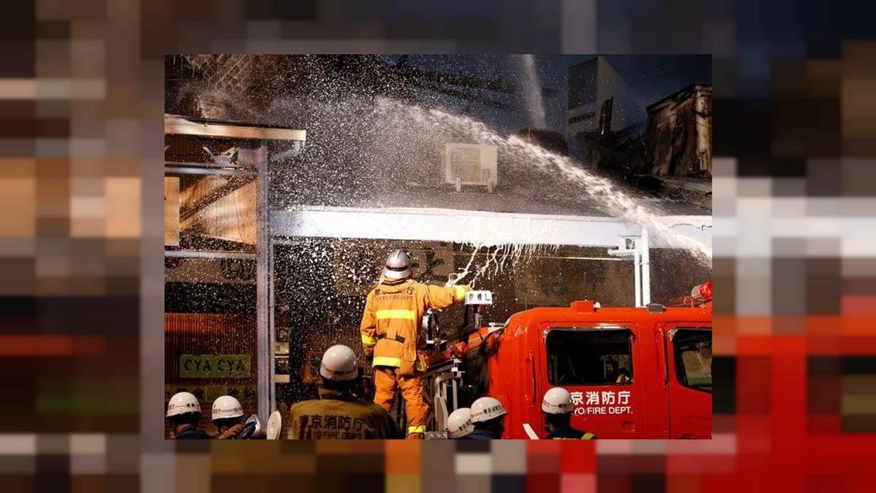 Tokio: Tsukiji-Markt in Flammen