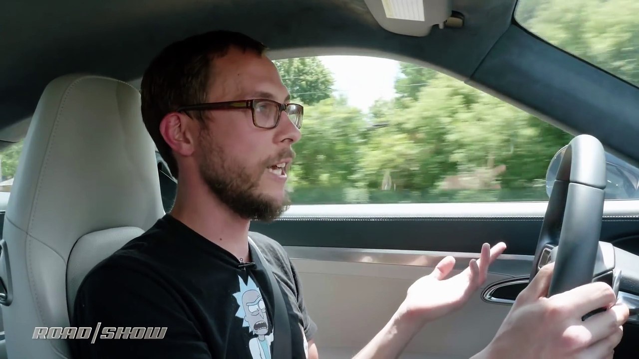 Car Review - The 2017 Porsche 911 Carrera 4S is a proper sports car