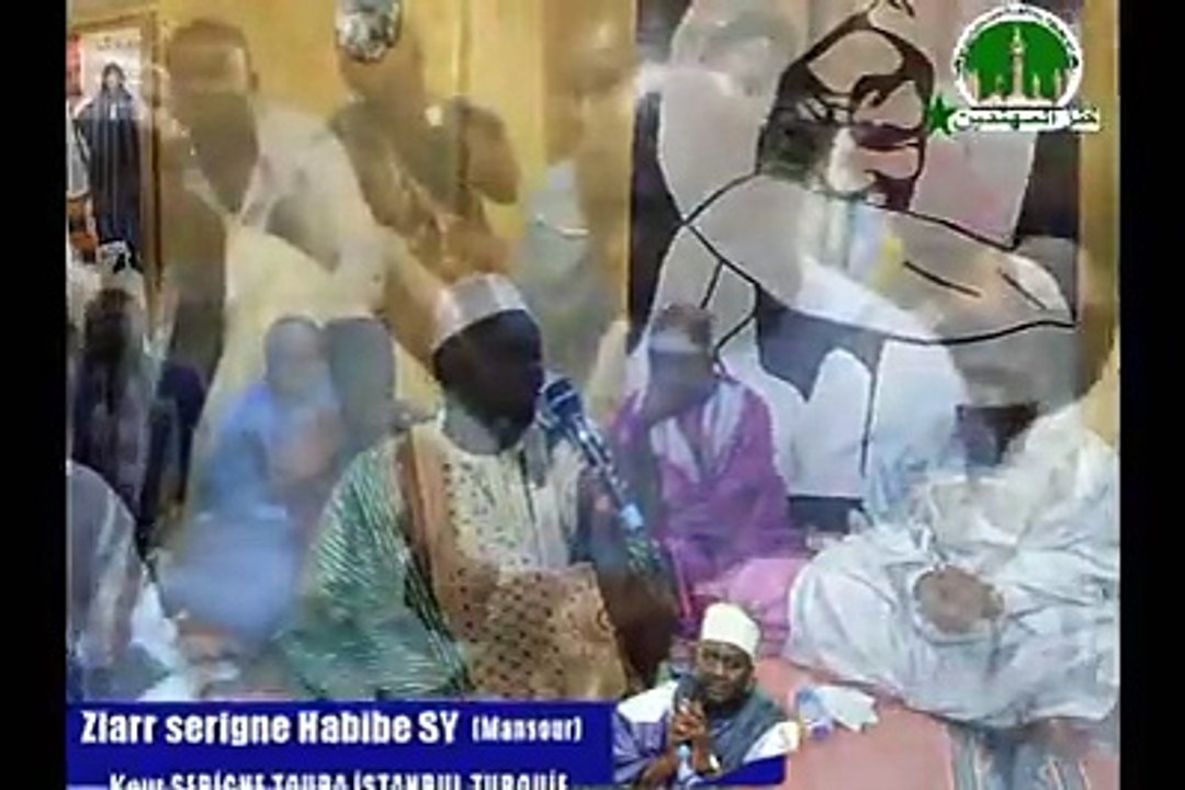 Serigne Habib Sy Mansour et Serigne Cheikh Oumar Sy Djamil à Keur Serigne Touba d'istanbul (TURQUIE)