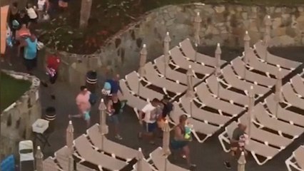 La course surréaliste de touristes pour réserver un transat au bord de la piscine aux Canaries