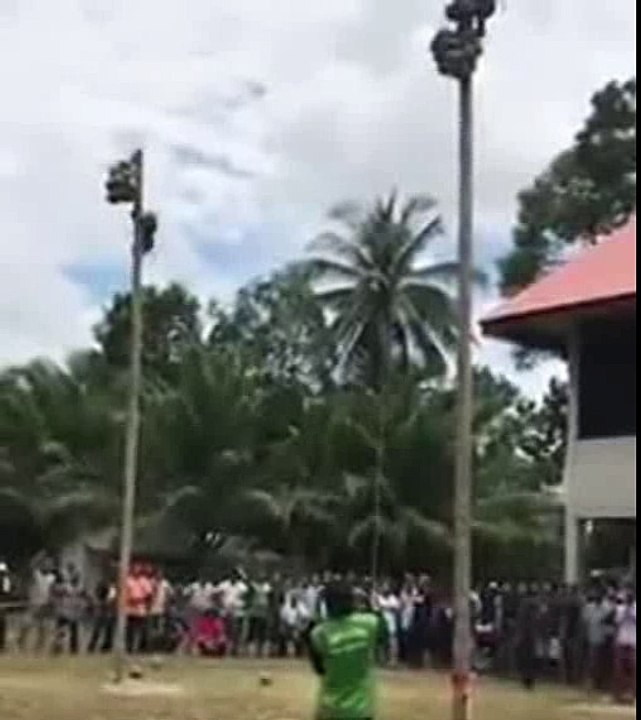 Unique!! Coconut Picking Competition