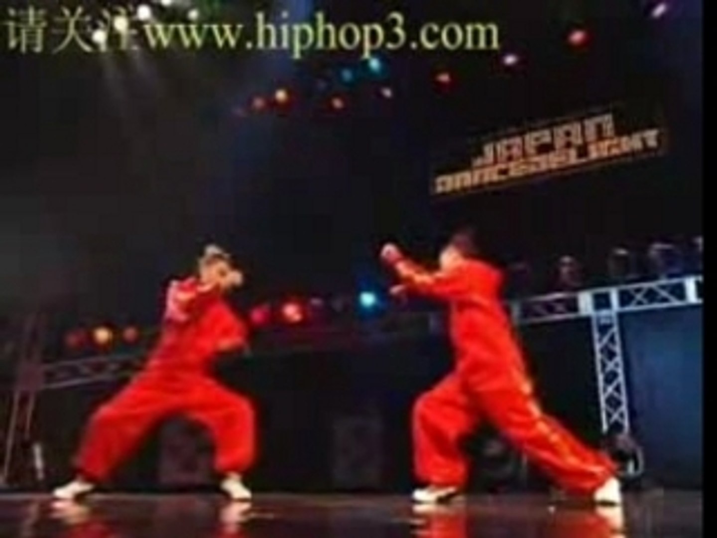 ⁣Poping Dance