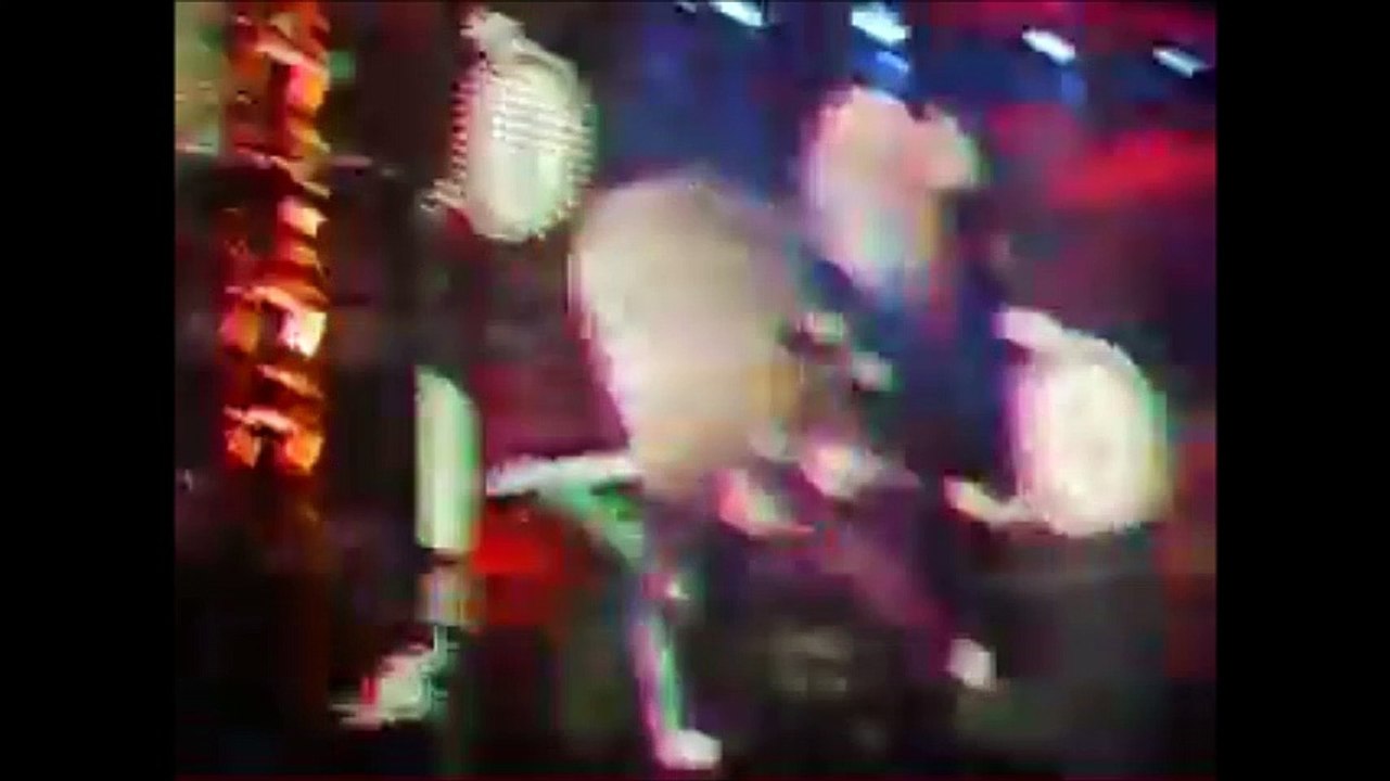 Muse - Supermassive Black Hole, Paris Bercy, 12/15/2006