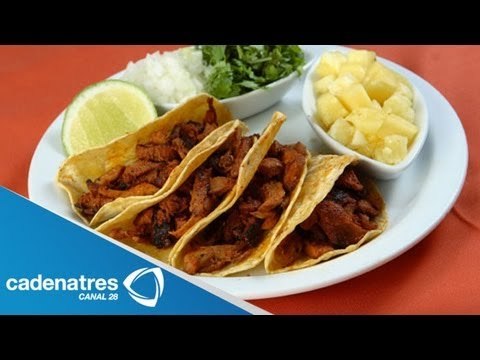 Tacos de pollo al pastor con salsa de piña y habanero / Receta de tacos