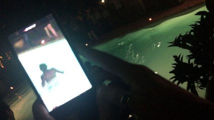 Féfé "mouille la chemise"