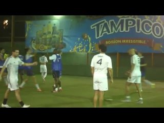 Deuxieme Journée LF7 : DUR COMME CAILLOU / FC COSMOPOLITE